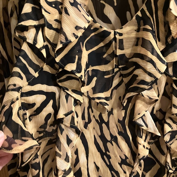 EUC ANNE KLEIN RUFFLED BLOUSE ELASTIC SLEEVES - Picture 6 of 12